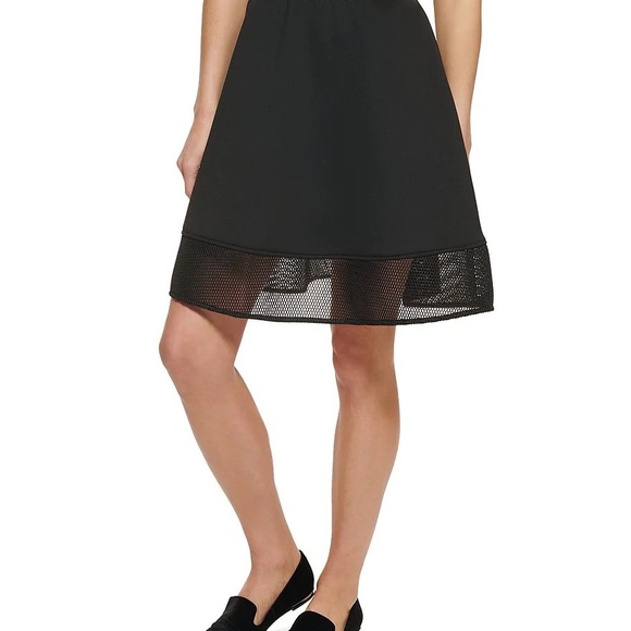 DKNY WOMENS SIZE M BLACK MESH DETAIL SKIRT 🖤🍸 - Picture 2 of 2